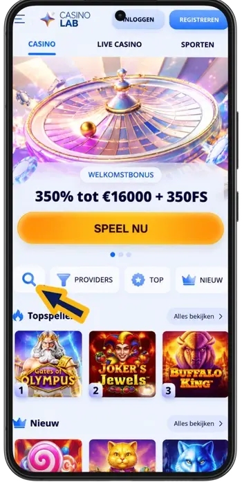 Casino-registratieformulier met aanmeldvelden en inlogoptie in de bovenhoek
